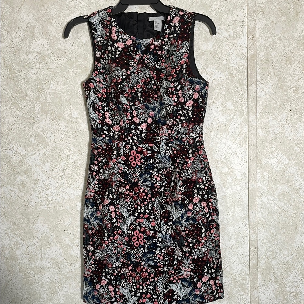 H&M Black & Pink Pleated Textured Mini Sheath Dress